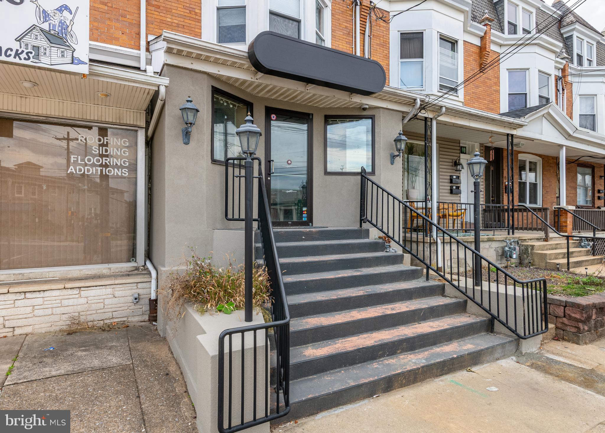 4 West Lancaster Avenue Reading, PA 19607 - Photo 3 of 15