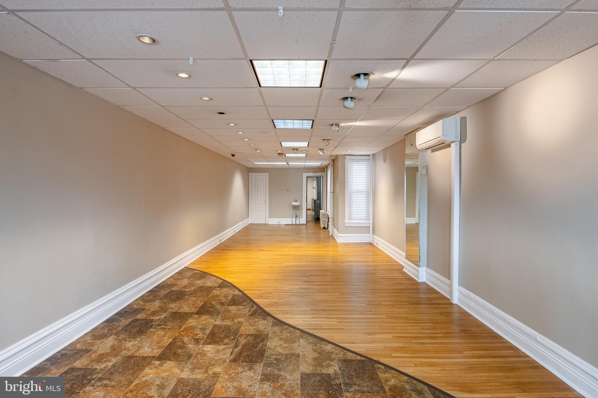 4 West Lancaster Avenue Reading, PA 19607 - Photo 4 of 15