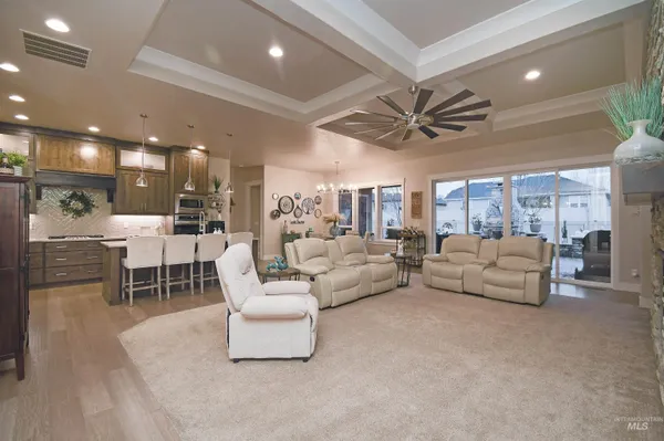 $999,999 | 12174 West Lacerta Street, Star, ID 83669
