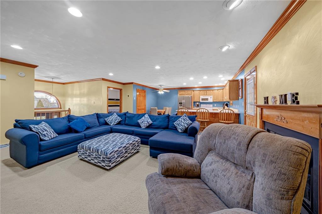 241 Meadow Spring Road Greensburg, PA 15601 - Photo 8 of 22 Gallery Image 8