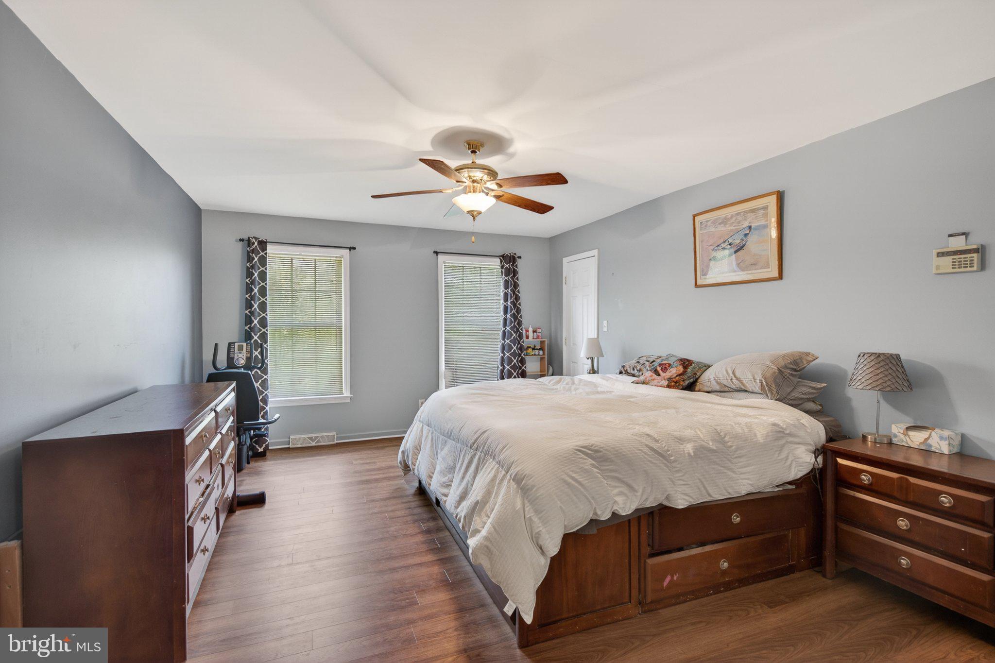 45 Latham Road Nottingham, PA 19362 - Photo 32 of 83 Spacious bedroom with serene vibes.