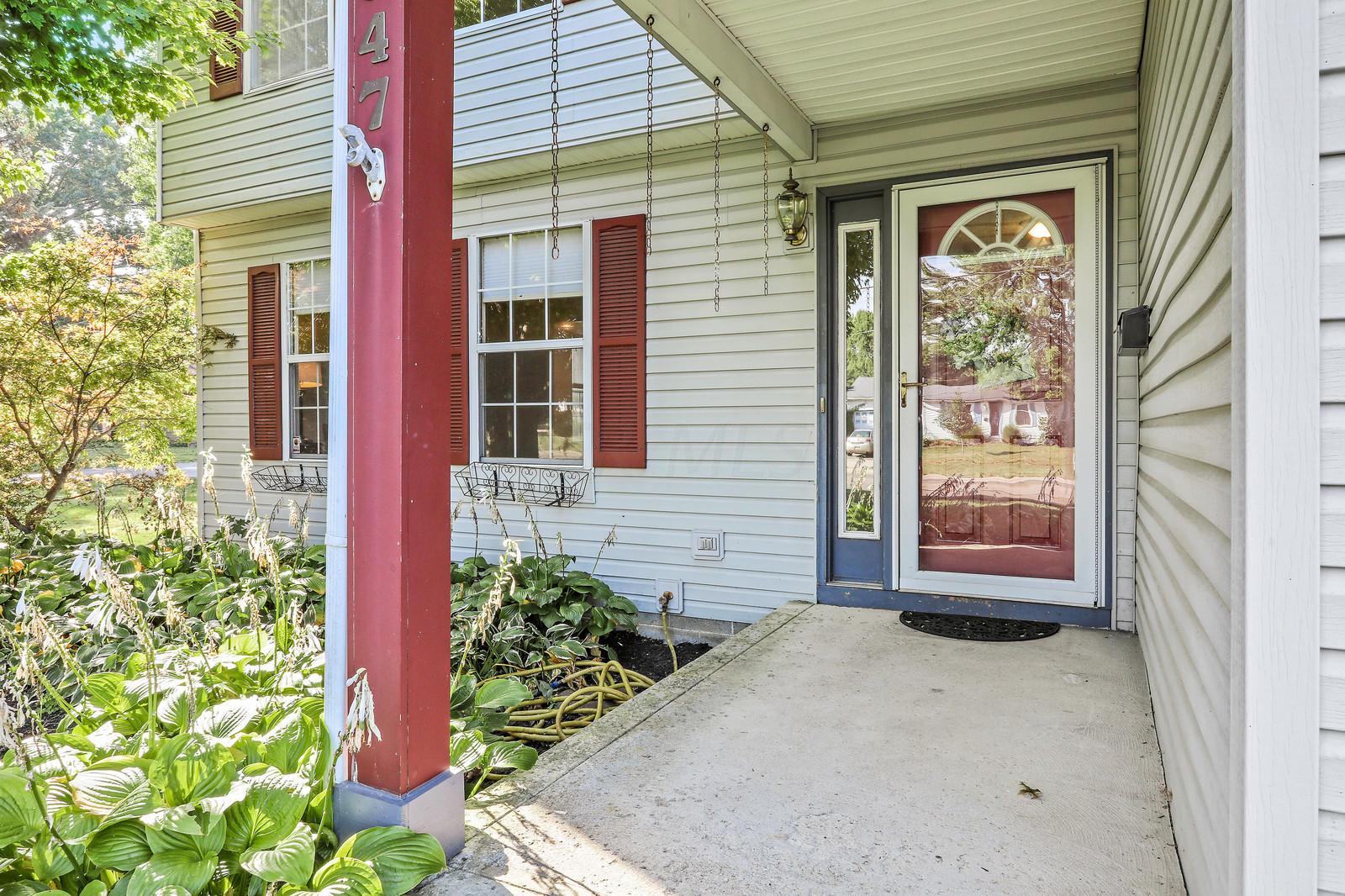 3547 Dempsey Road Westerville, OH 43081 - Photo 4 of 53 Gallery Image 4