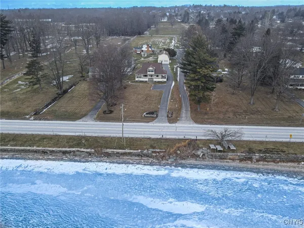 $774,900 | 6790 East Lake Road, Owasco, NY 13021