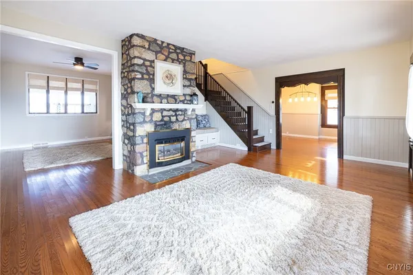 $774,900 | 6790 East Lake Road, Owasco, NY 13021