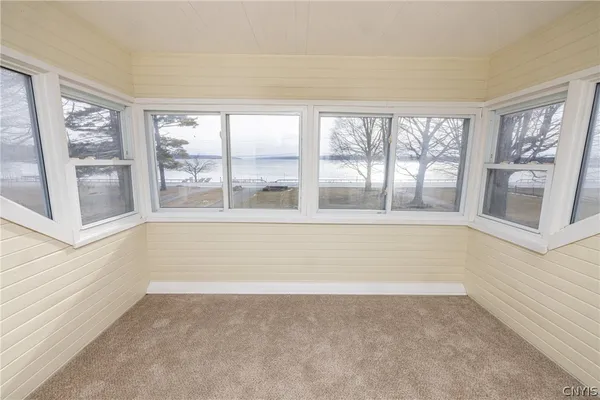$749,900 | 6790 East Lake Road, Owasco, NY 13021