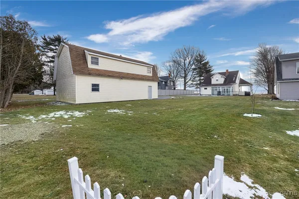 $774,900 | 6790 East Lake Road, Owasco, NY 13021