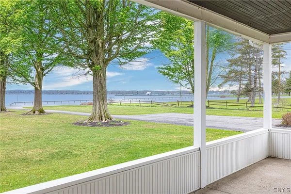 $749,900 | 6790 East Lake Road, Owasco, NY 13021