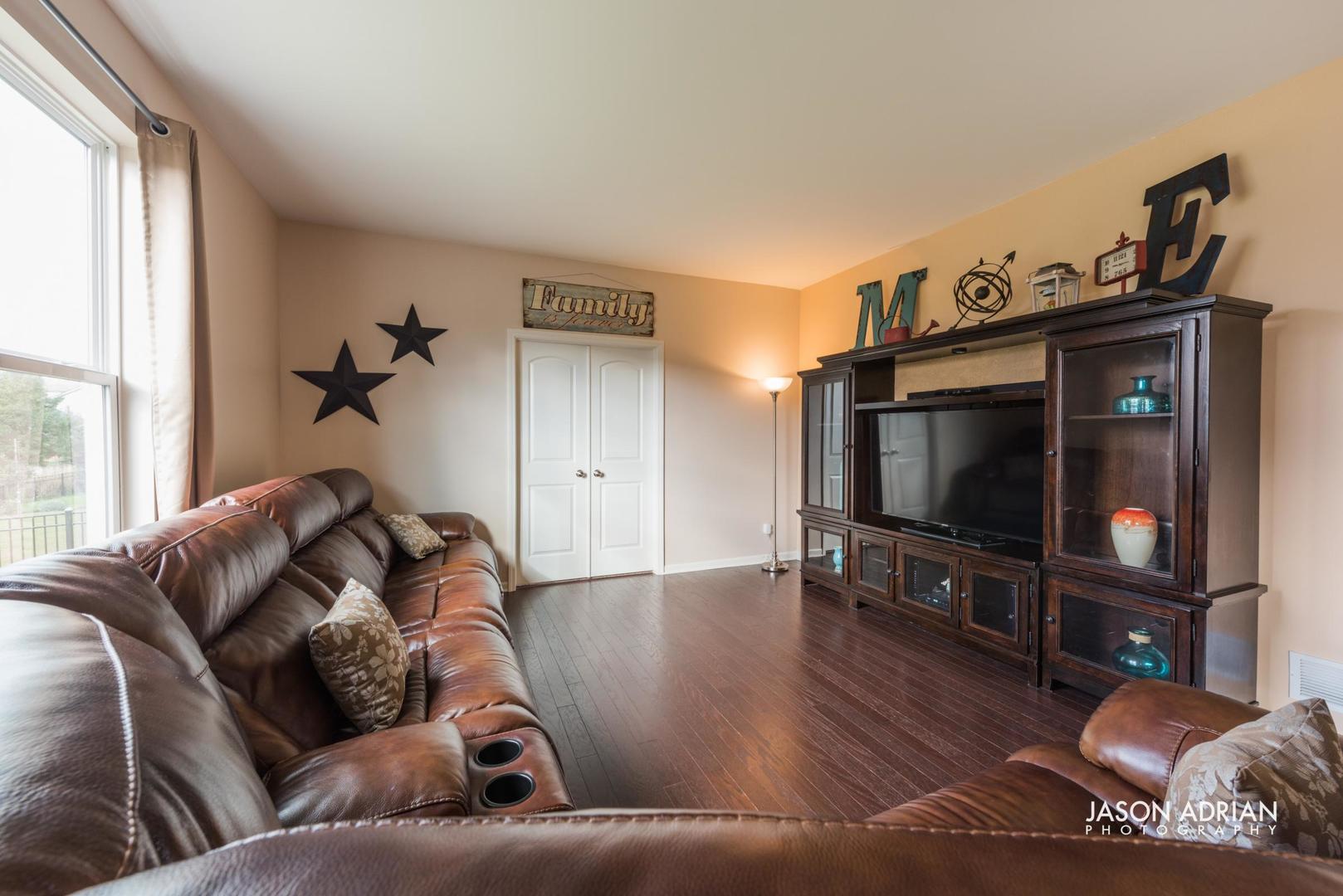 3525 English Prairie Road Elgin, IL 60124 - Photo 16 of 30