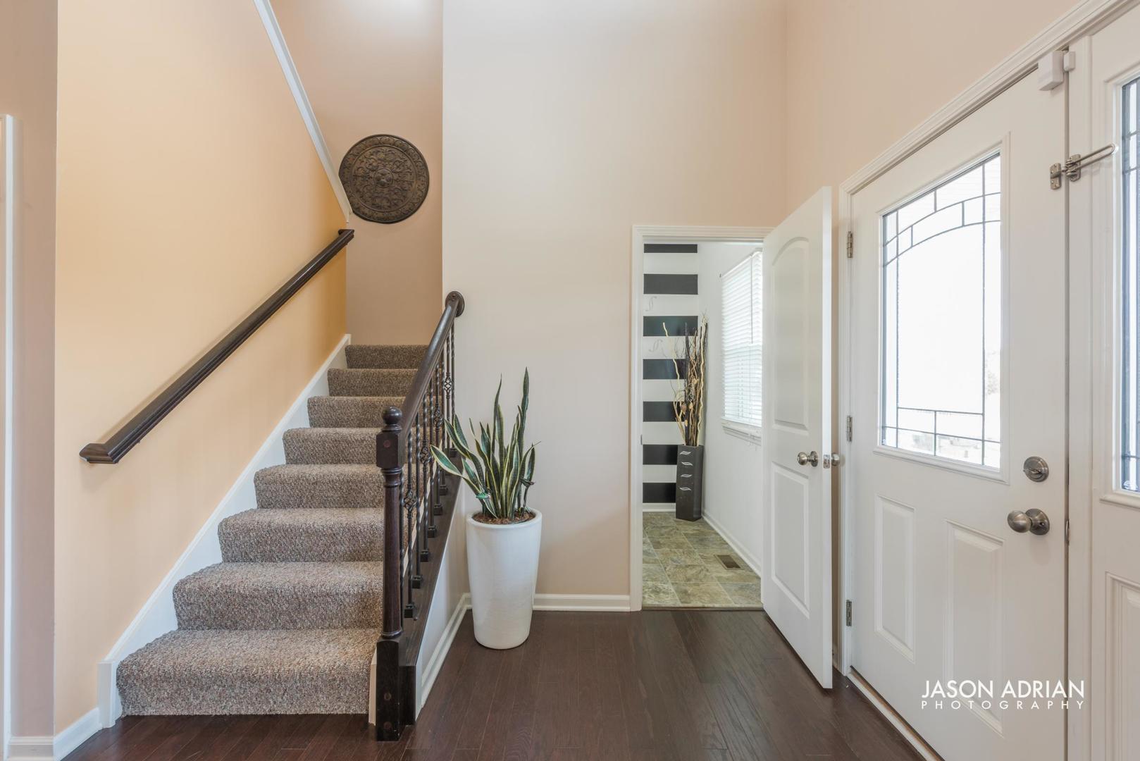 3525 English Prairie Road Elgin, IL 60124 - Photo 8 of 30