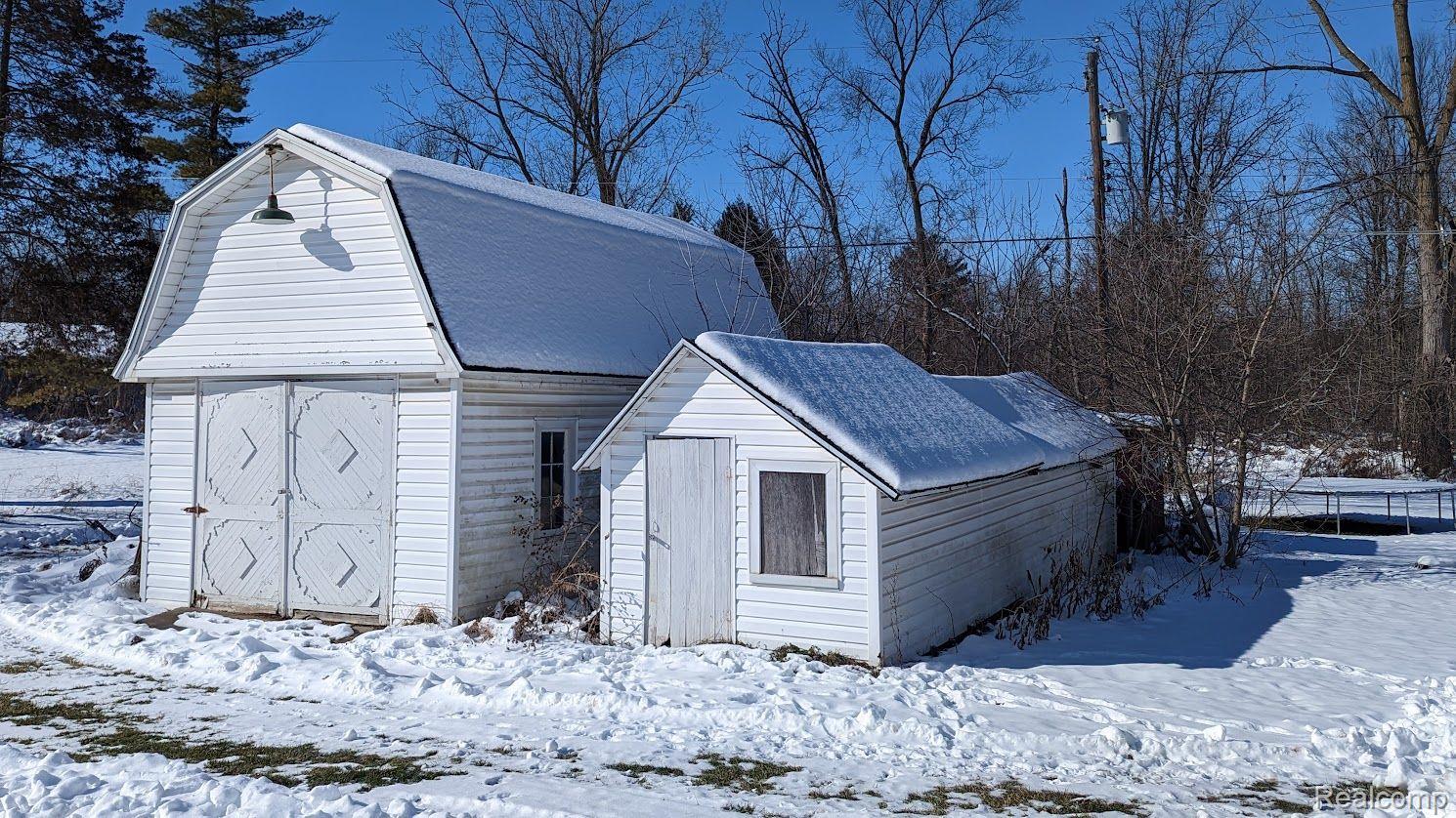 11150 Main Road Fenton, MI 48430 - Photo 49 of 50 Gallery Image 49