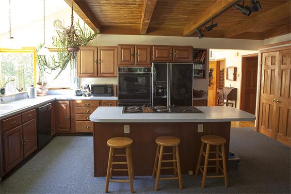 267 Turkey Hill Road Northampton, MA 01062 - Photo 5 of 25