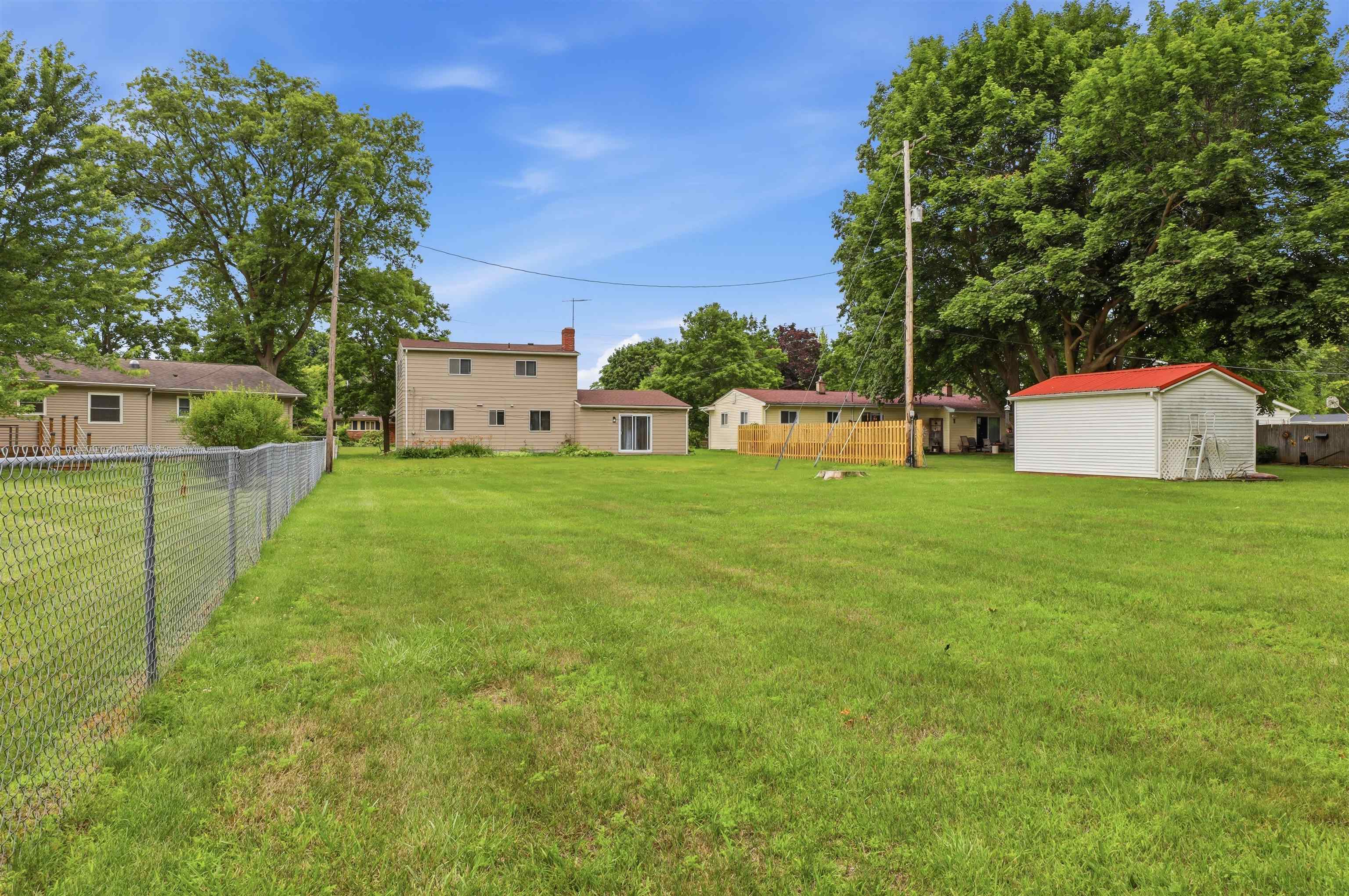 929 Springview Drive Flushing, MI 48433 - Photo 8 of 44