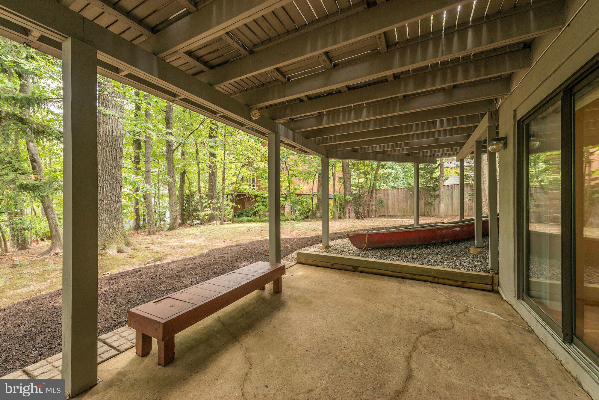 2018 Upper Lake Drive Reston, VA 20191 - Photo 28 of 30 Patio
