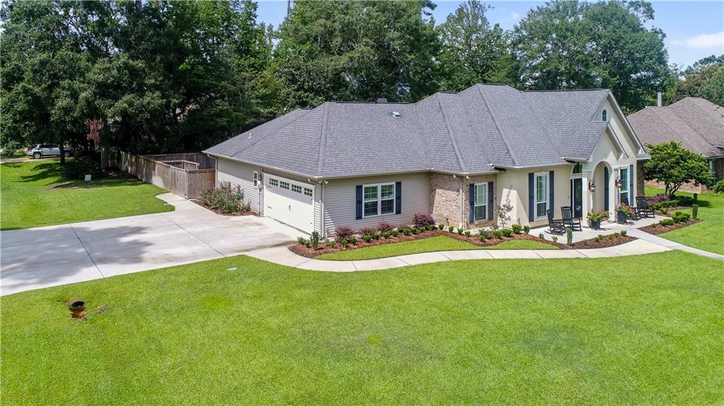 977 Rue Chinon Mandeville, LA 70471 - Photo 30 of 32 Gallery Image 30