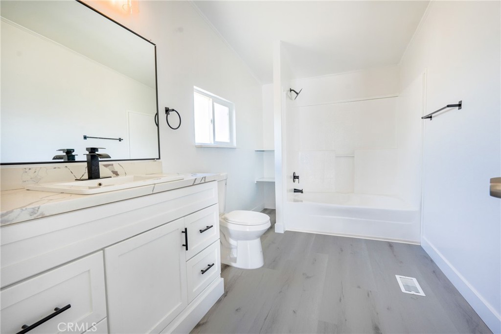 12782 Riggins Road Phelan, CA 92371 - Photo 20 of 49