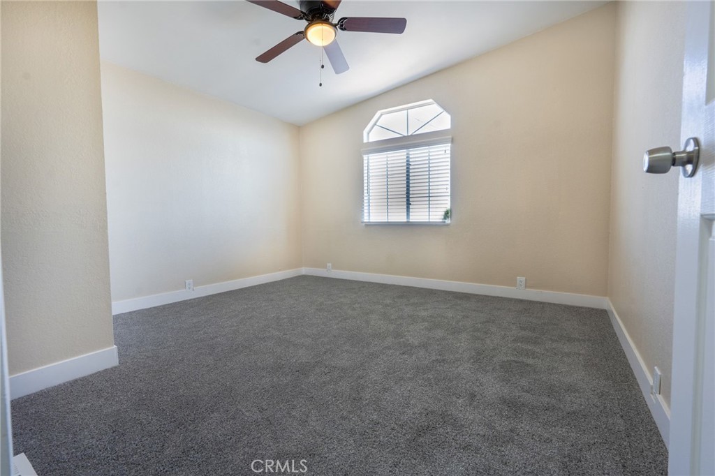 12782 Riggins Road Phelan, CA 92371 - Photo 30 of 49