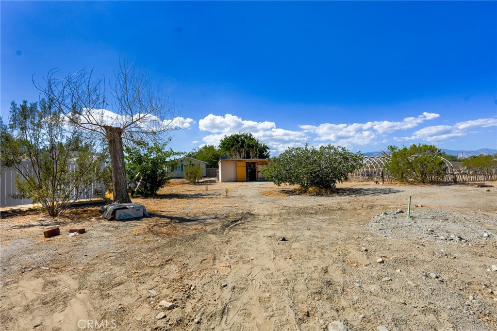 12782 Riggins Road Phelan, CA 92371 - Photo 41 of 49