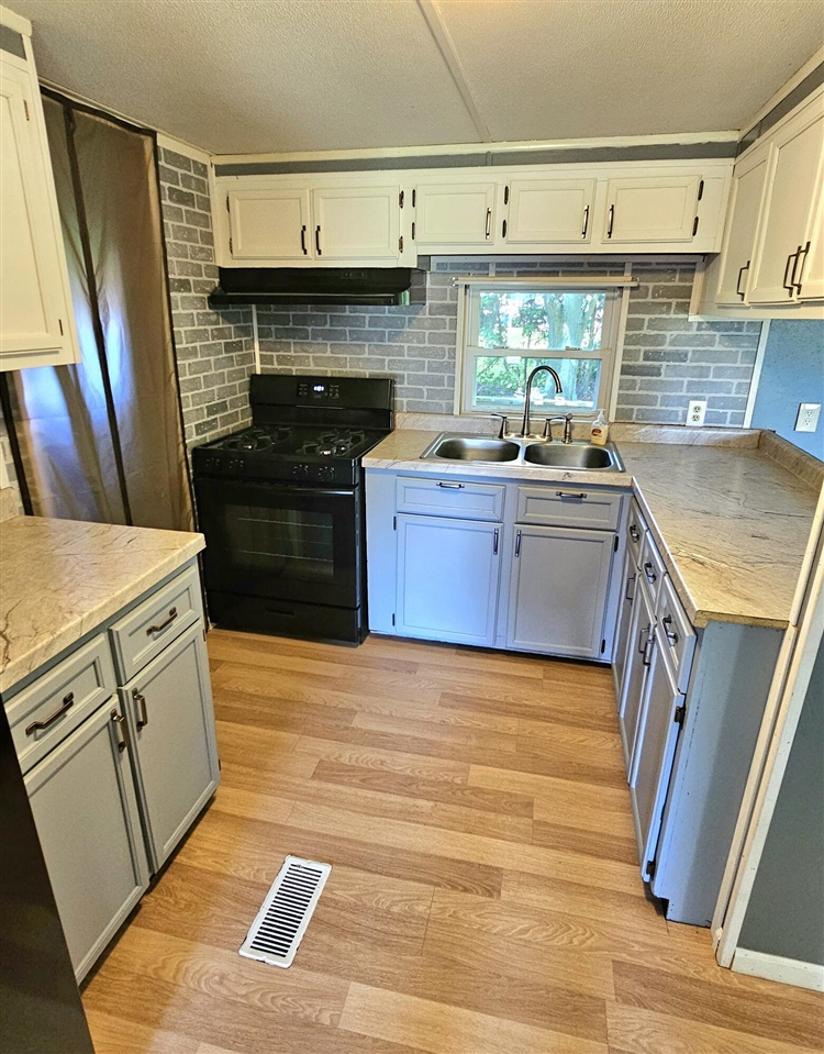 60452 Nottawa Road Sturgis, MI 49091 - Photo 13 of 30