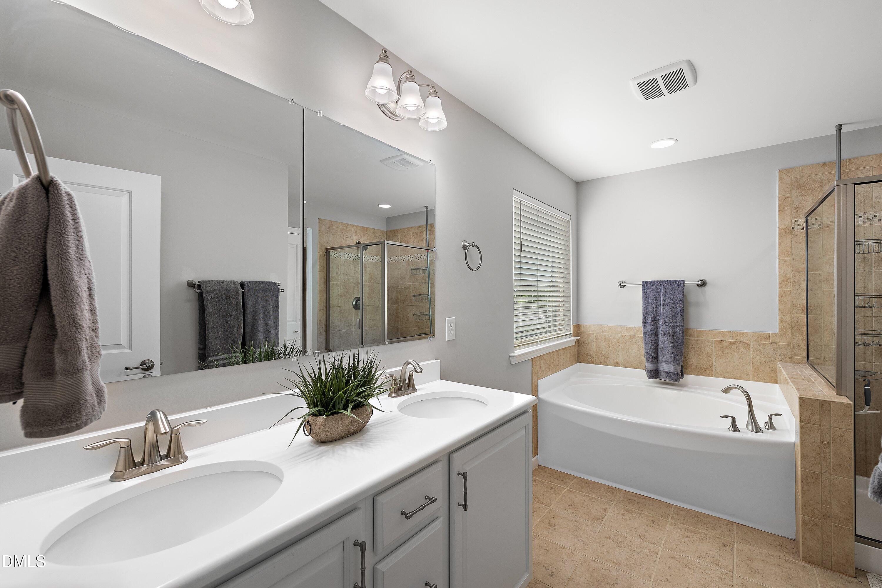 364 Springtime Fields Lane Wake Forest, NC 27587 - Photo 40 of 73 Primary Bath