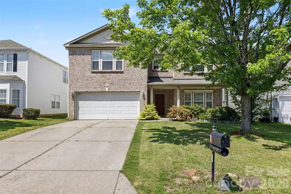 $525,000 | 6058 Laurent Avenue, Fort Mill, SC 29715