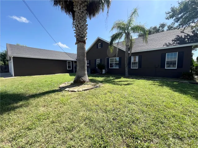 $235,000 | 609 East Crockett Street, Falfurrias, TX 78355