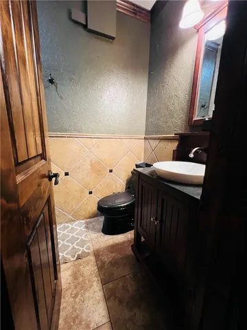 $235,000 | 609 East Crockett Street, Falfurrias, TX 78355