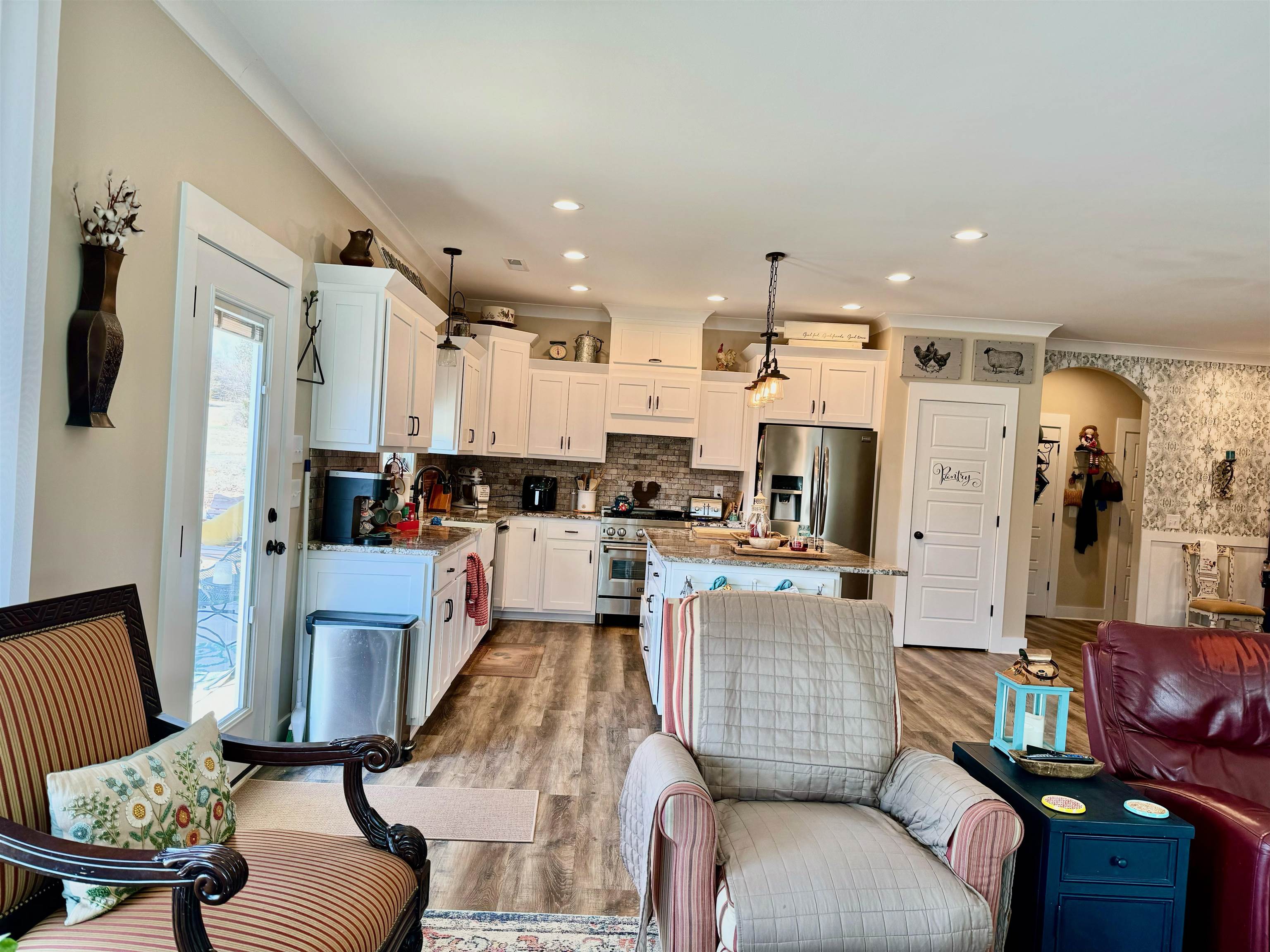 304 Dorman Road Campobello, SC 29322 - Photo 14 of 36