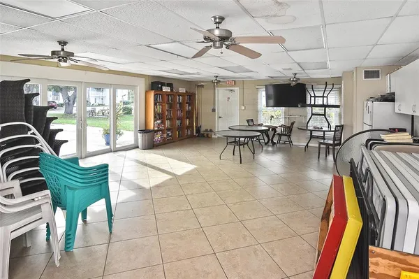 $90,000 | 22375 Edgewater Drive, Unit 133, Punta Gorda, FL 33980