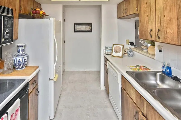 $90,000 | 22375 Edgewater Drive, Unit 133, Punta Gorda, FL 33980