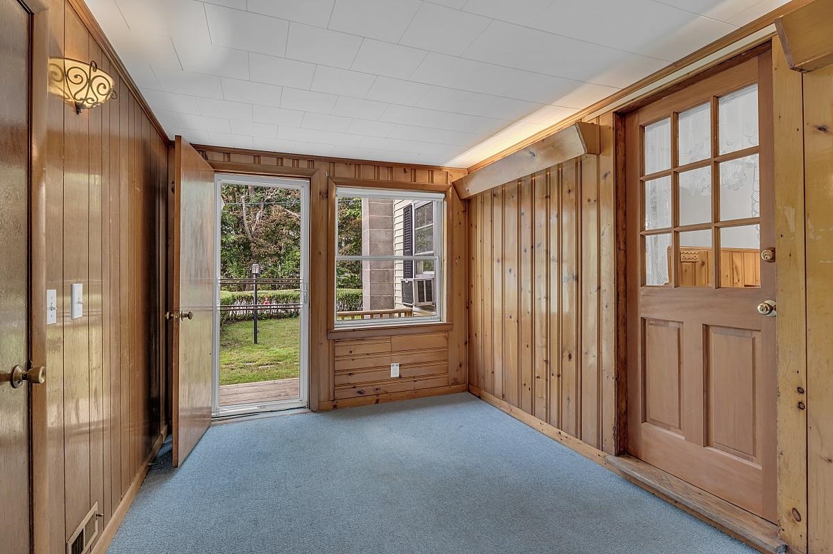 52 Cataract Avenue Dover, NH 03820 - Photo 27 of 32