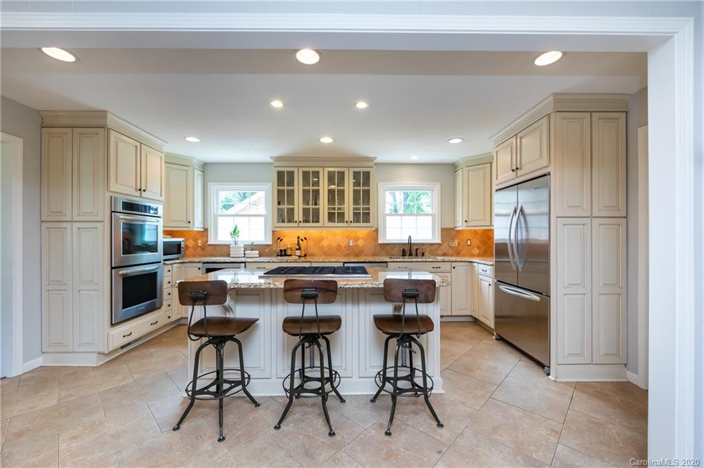 7713 Whistlestop Road Charlotte, NC 28210 - Photo 14 of 46 Gallery Image 14