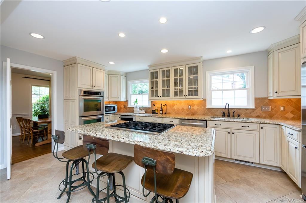 7713 Whistlestop Road Charlotte, NC 28210 - Photo 15 of 46 Gallery Image 15