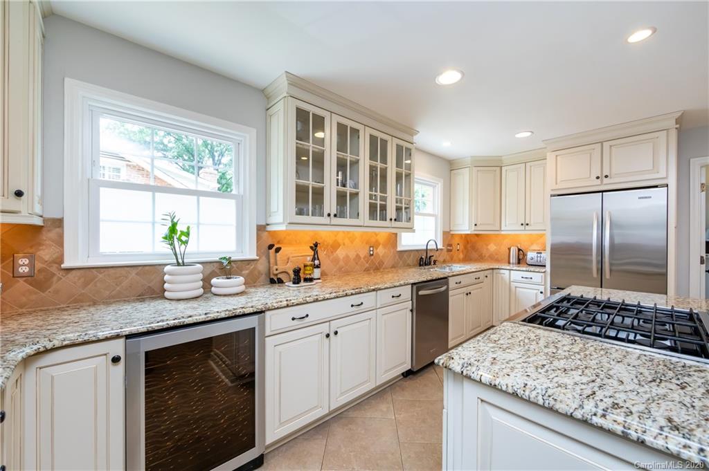7713 Whistlestop Road Charlotte, NC 28210 - Photo 17 of 46 Gallery Image 17