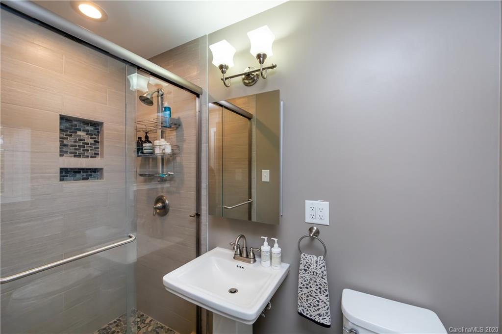 7713 Whistlestop Road Charlotte, NC 28210 - Photo 29 of 46 Gallery Image 29