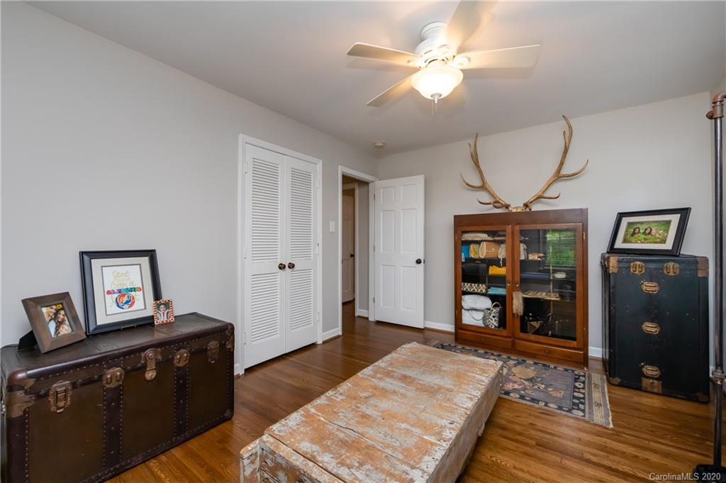 7713 Whistlestop Road Charlotte, NC 28210 - Photo 33 of 46 Gallery Image 33