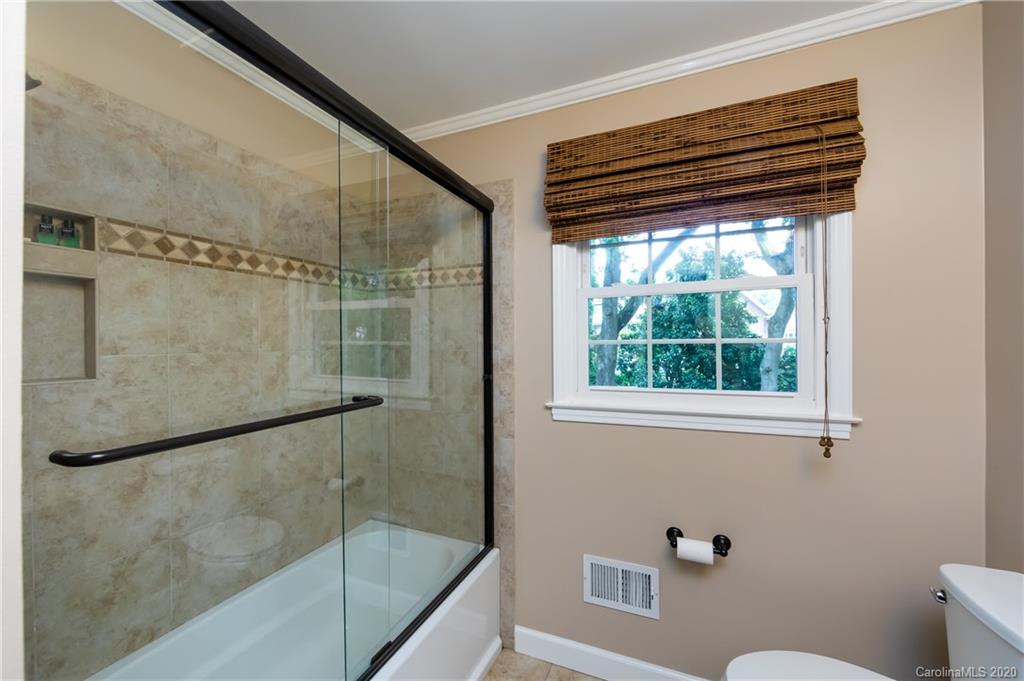 7713 Whistlestop Road Charlotte, NC 28210 - Photo 36 of 46 Gallery Image 36