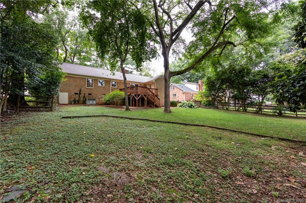 7713 Whistlestop Road Charlotte, NC 28210 - Photo 40 of 46 Gallery Image 40