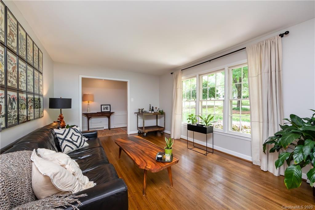 7713 Whistlestop Road Charlotte, NC 28210 - Photo 6 of 46 Gallery Image 6