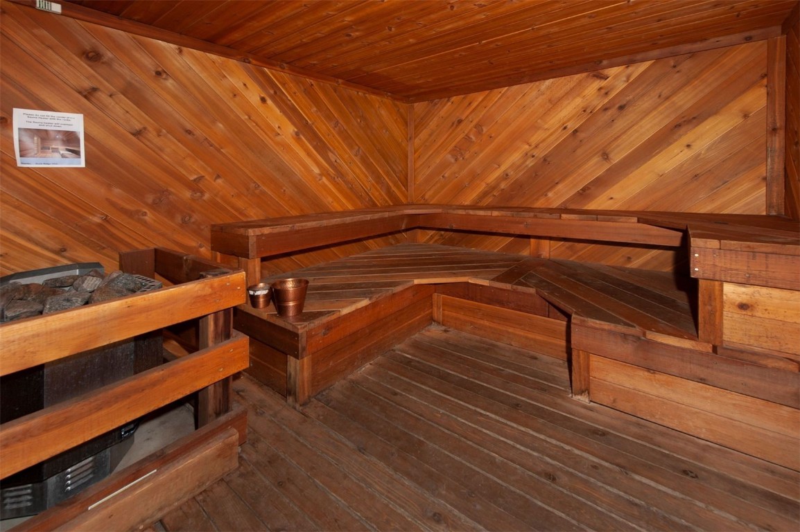 164 Buck Ridge Road, Unit 164 Summit Cove, CO 80435 - Photo 25 of 28 a view of entryway