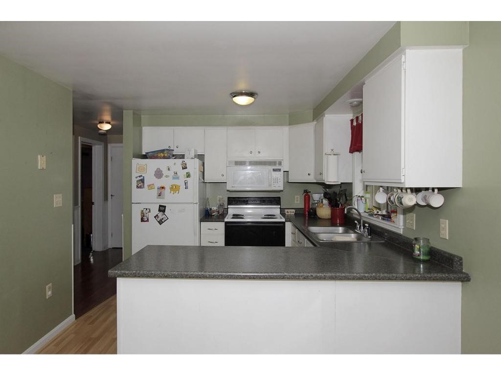 36 Cinnamon Ridge Road Somersworth, NH 03878 - Photo 8 of 28