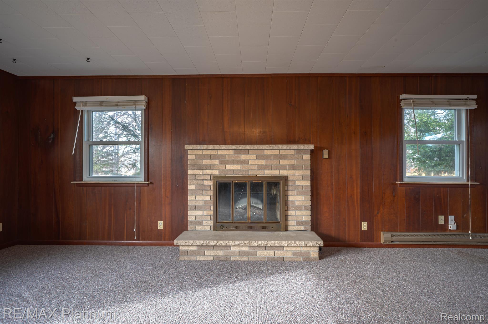 4436 East Rolston Road Linden, MI 48451 - Photo 8 of 40 Gas Fireplace
