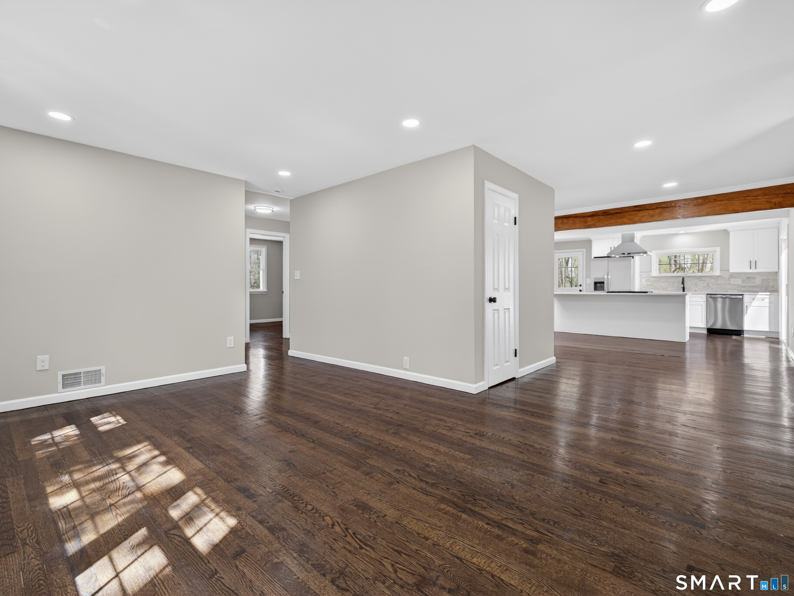 9 Ben Merrill Road Clinton, CT 06413 - Photo 8 of 27