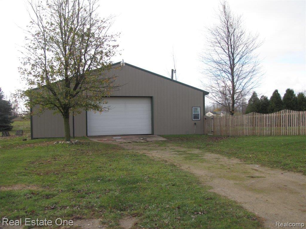743 Chase Lake Road Howell, MI 48855 - Photo 3 of 16 Pole Barn