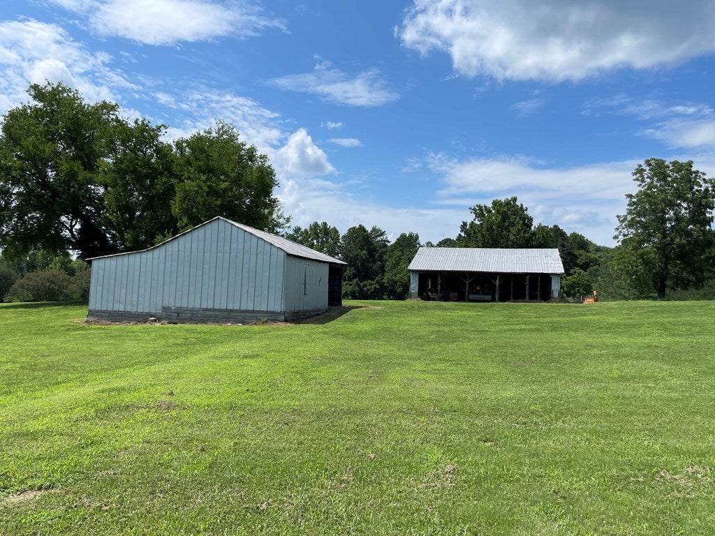 Deer Run Road Blackstone, VA 23824 - Photo 3 of 17 Gallery Image 3