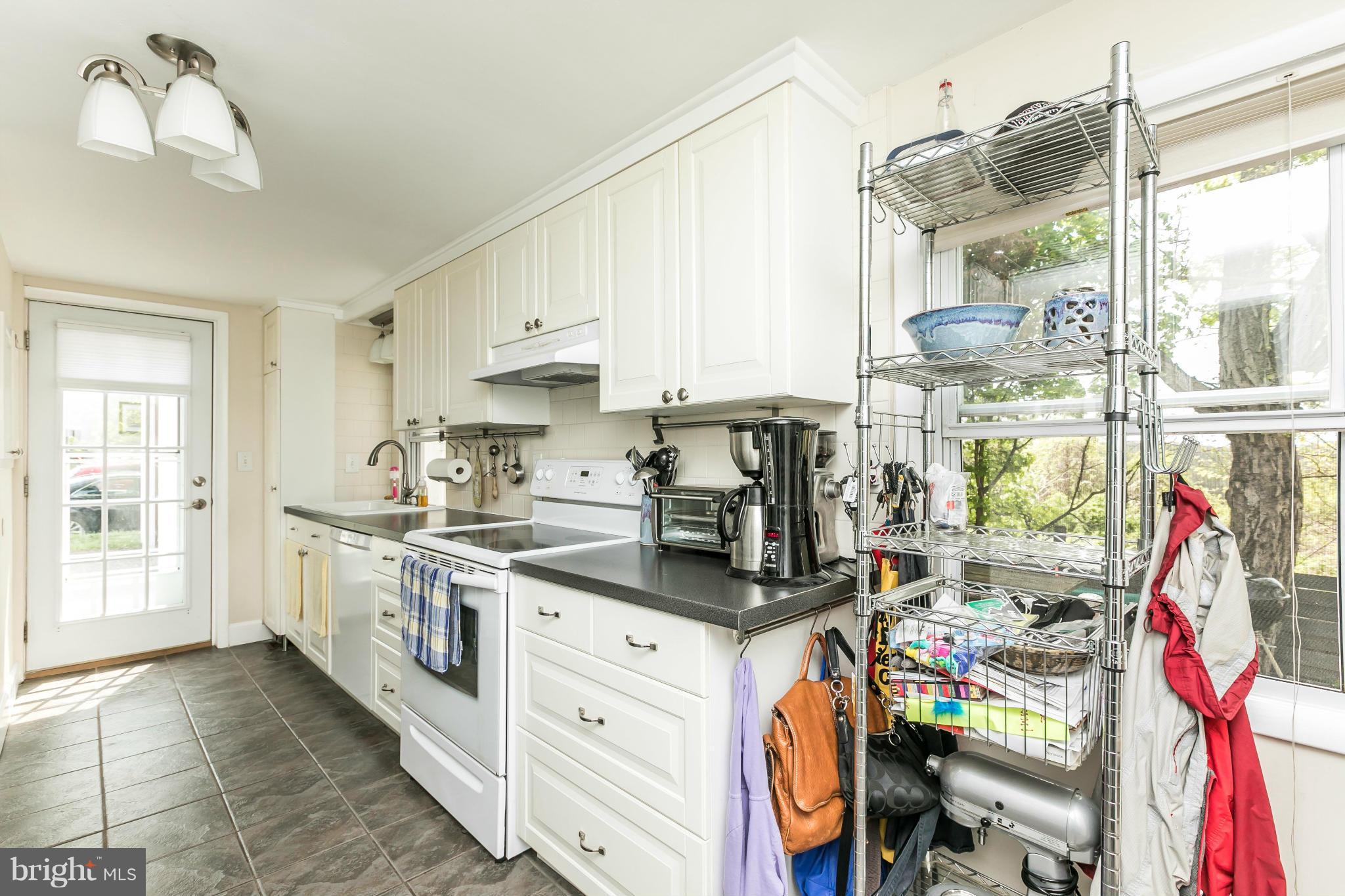 14822 Old Hanover Road Upperco, MD 21155 - Photo 12 of 30 Kitchen