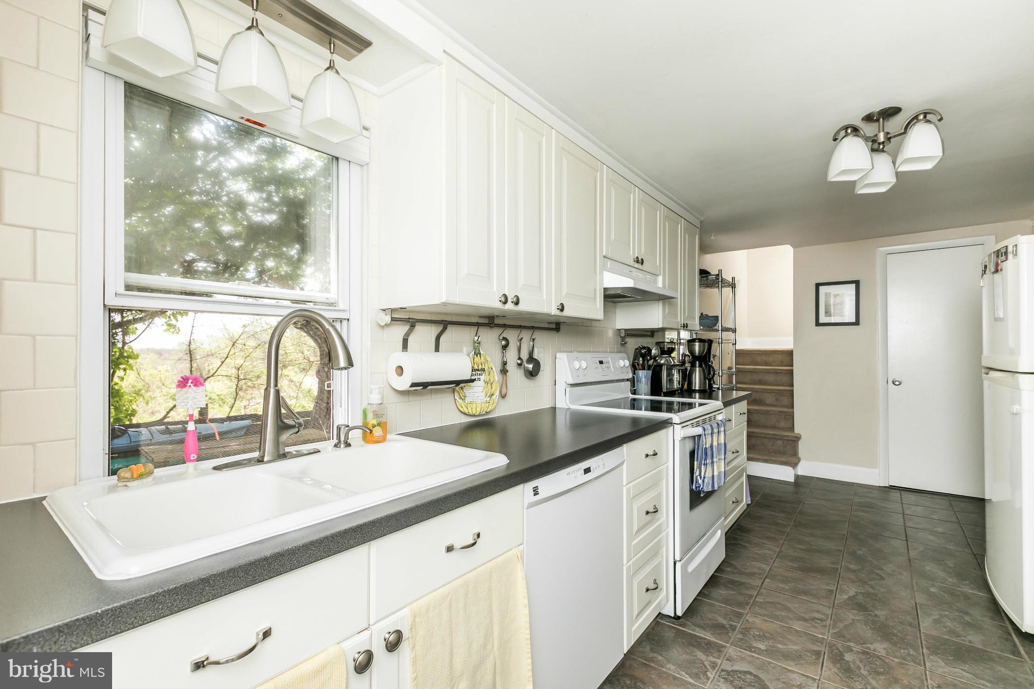 14822 Old Hanover Road Upperco, MD 21155 - Photo 13 of 30 Kitchen