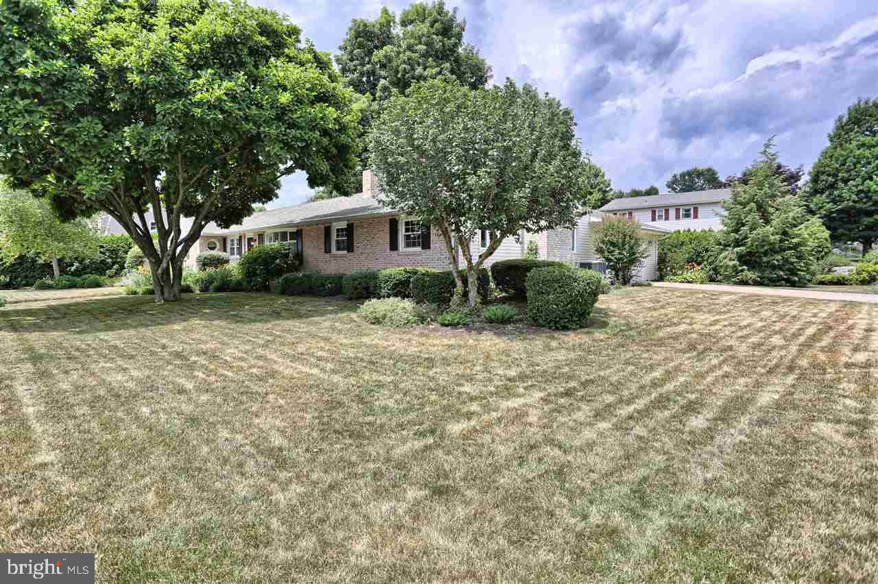 901 Forbes Road Carlisle, PA 17013 - Photo 2 of 25 Gallery Image 2