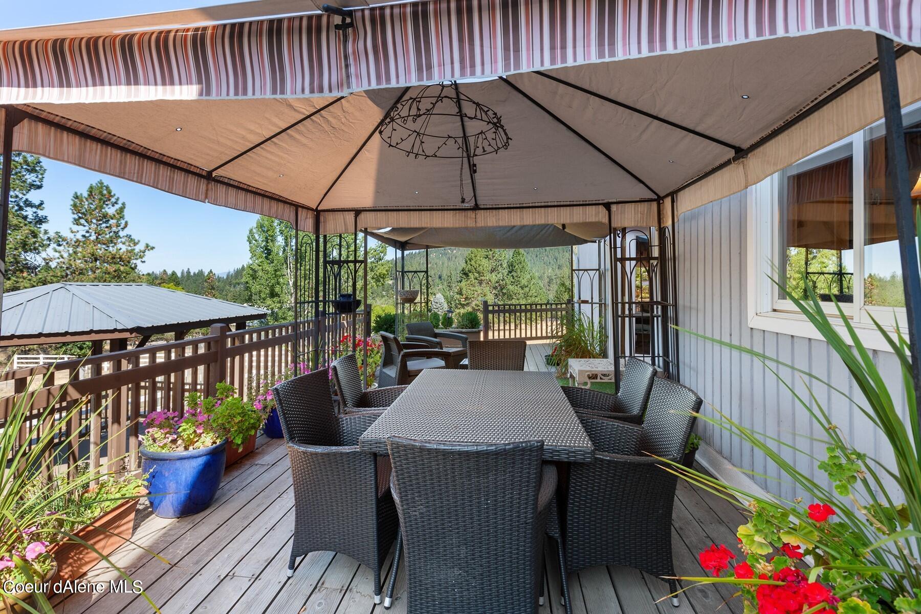 2938 East Murphy Road Coeur D'Alene, ID 83814 - Photo 11 of 51 Two Layers of Deck Space