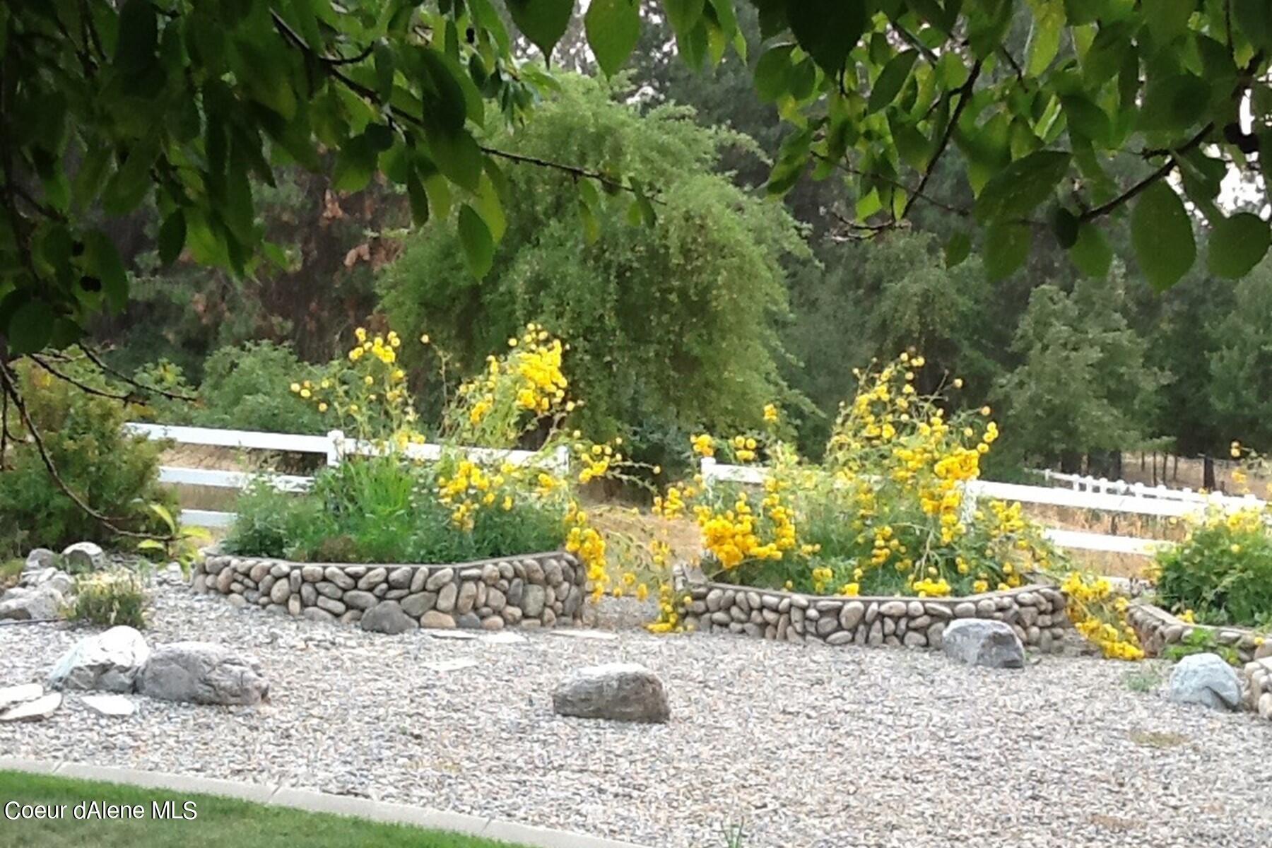 2938 East Murphy Road Coeur D'Alene, ID 83814 - Photo 42 of 51 Gardens