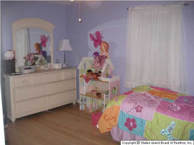 372 Willowbrook Road Staten Island, NY 10314 - Photo 4 of 8 Additional Photo